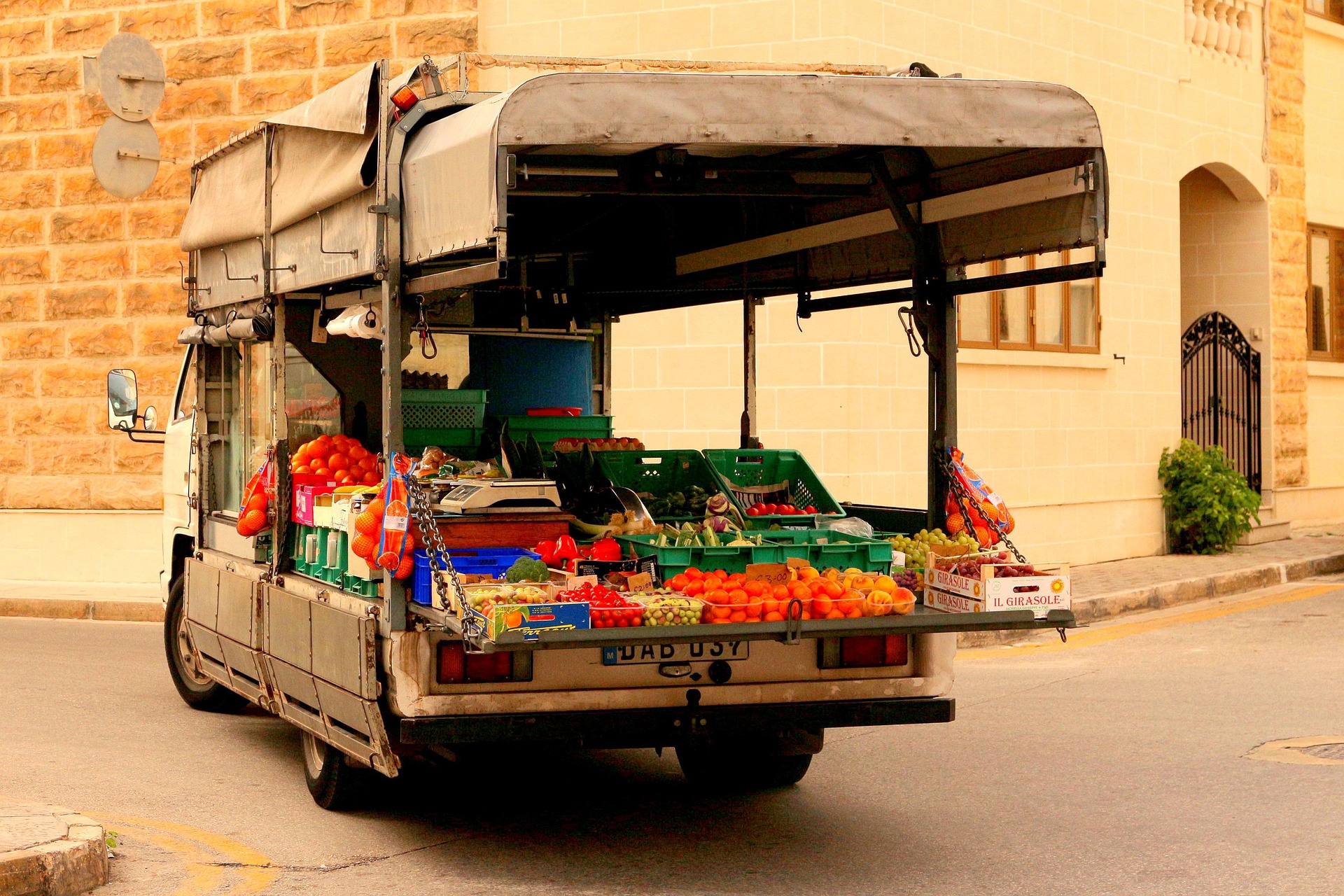 experiances-vegetables-7692763_1920